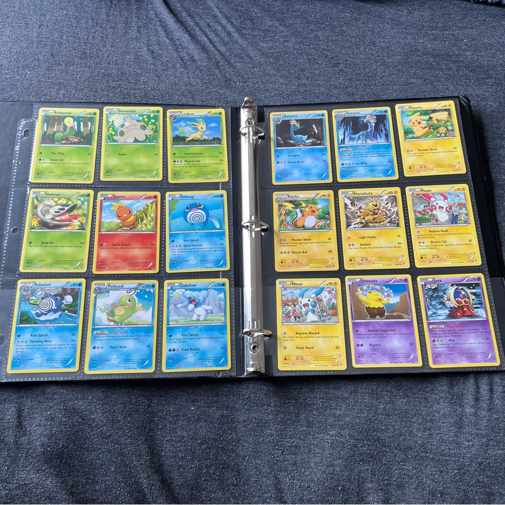 62 Furious Fists Pokémon Cards No Doubles Bundle